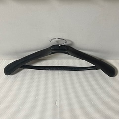 樹脂ハンガー13点セットスーツハンガー ジャケットハンガー 滑り止め加工 型崩れ防止 高級仕立ての画像