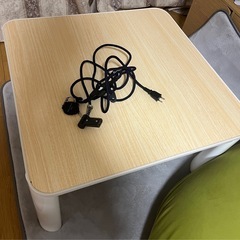 こたつ　70cm 正方形