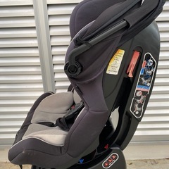 🌈丸洗い済み フード付き チャイルドシートの画像