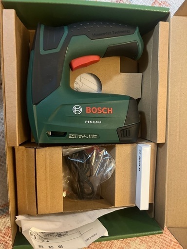 BOSCH コードレスタッカー