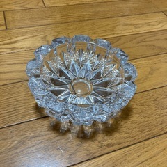 早い物勝ち　昭和レトロ　ガラス　灰皿