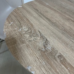 カフェテーブルとチェアセットの画像