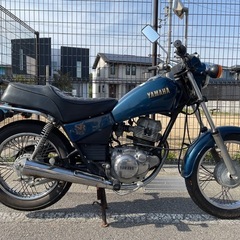YAMAHA SR125の画像