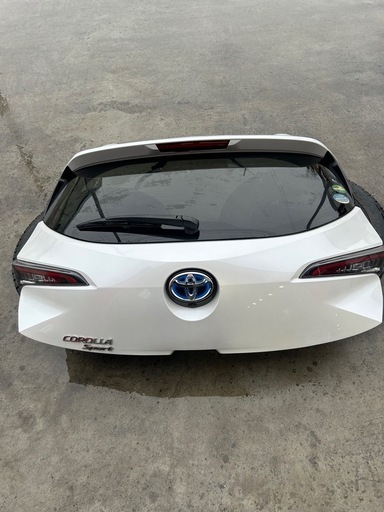 カローラスポーツ　バックドアASSY リアゲート