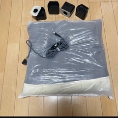 急募！5/20夜、5/21で受け渡しできる方！ 【中古品】こたつ机 こたつ布団、高さ上げ脚つけられますの画像