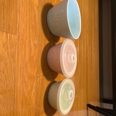 お皿　ボール
