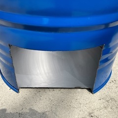 ドラム缶 焼却炉加工済み 200L 廃材燃やし ゴミ処分の画像