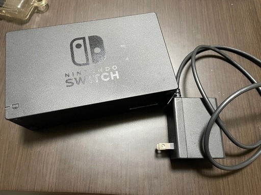 Nintendo switch TVドック、純正充電ケーブル、純正HDMIケーブル