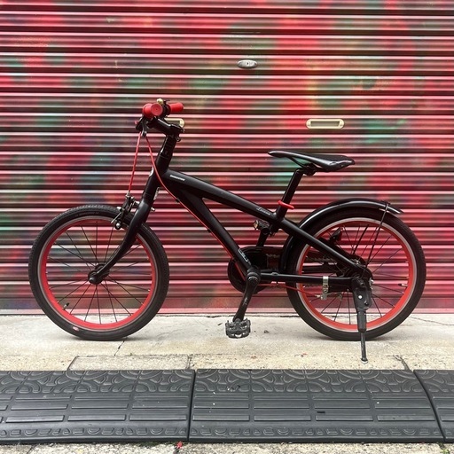 最新 人気スポーツ車BRIDGESTONEブリヂストン Levenaレベナ 18インチ