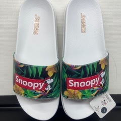 スヌーピー　シャワーサンダル！