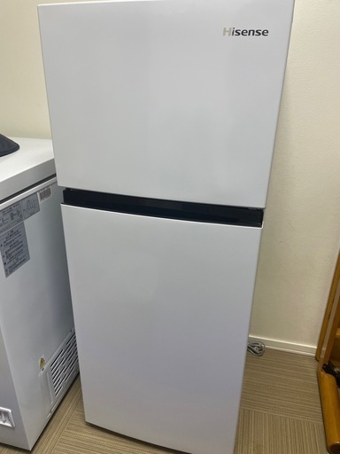 2021年式　Hisense　２ドア冷蔵庫　120ℓ
