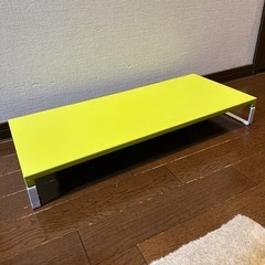 モニター用？ローテーブル