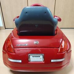 子どもが運転できる車（ペダルカー）フェアレディZの画像
