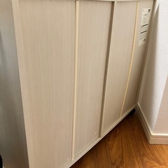 ブック収納カートの画像