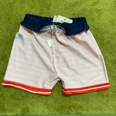 🐬新品🐬　110cm または　130cm 水着　海水パンツ　赤　スカル　　男の子　キッズ水着の画像