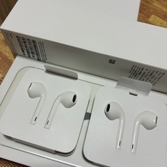 新品未使用　iPhone純正イヤフォン
