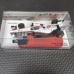 ザウバー F1 チーム ショーカー 2011 ディセンサ #16...