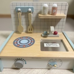 木の卓上キッチンセットの画像