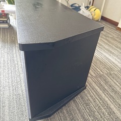 テレビ台（TVトロリー）の画像