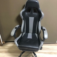 ゲーミングチェア　メーカー不明