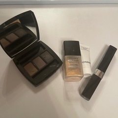 CHANEL 化粧品セットの画像