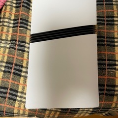 プレステ5Pro 本体　コントローラをおまけで一つつけます。の画像
