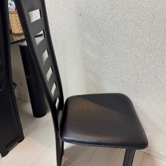 ダイニングチェア4脚の画像