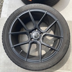 【ホイール付】245/40ZR18 タイヤ4本の画像