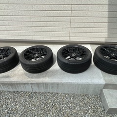 【ホイール付】245/40ZR18 タイヤ4本の画像