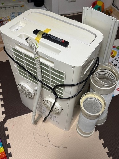 ☆ガッツリ冷えます!!中古美品☆2022年製トヨトミ TOYOTOMI☆冷風除湿