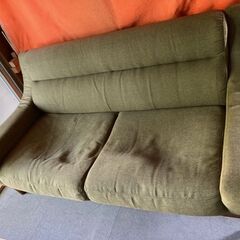 【無料】　緑のソファー