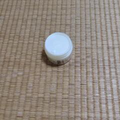 ☆ほぼ未使用☆ 糀肌くりーむ85g　 ロート製薬の画像
