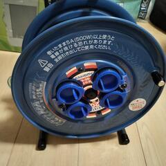 美品　ハタヤコードリール　