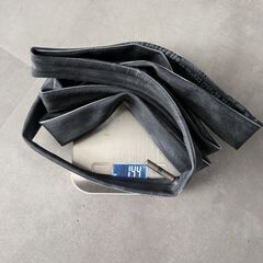 クロスバイク クリンチャータイヤ2本 700×32c チューブ2本 米式バルブ 試走のみ美品の画像