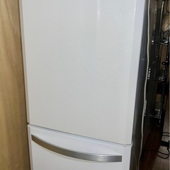(運搬費込)(138ℓ)オシャレハイアール冷蔵庫