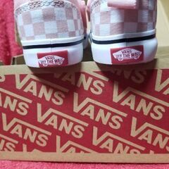 VANS　キッズ　👦👧　スニーカー　新品　子供　幼児の画像