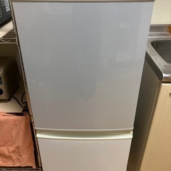 【お話し中】SHARP 2ドア冷蔵庫135L