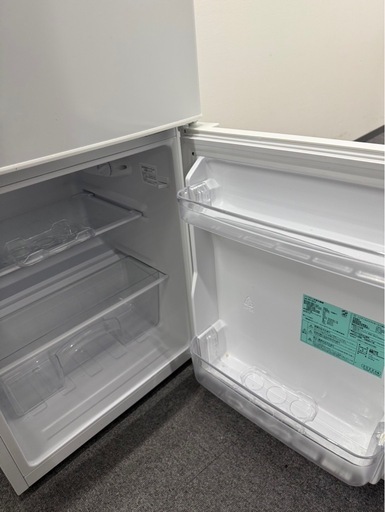 全国送料無料・イイ店 ハイアールノンフロン冷凍冷蔵庫 BR-85A 2022年製 (ブルジョネ 冷蔵庫・冷凍庫