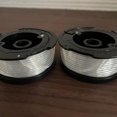 最終値下げ！6月末までに処分予定！【ほぼ未使用】ブラック&デッカー コードレスナイロントリマーの画像