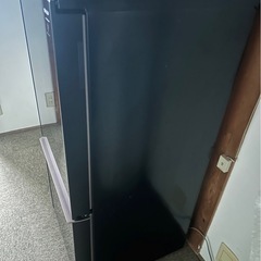 一人暮らし小型冷蔵庫⭐️ SHARP 2018年製の画像