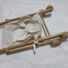 子供用 木のベビーカー 最終値下げの画像
