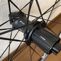 【未使用】DT SWISS P1800 SPLINE DB 23 前後セット/ BSタイヤ付きDtswissの画像