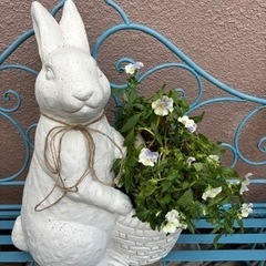 🤎おしゃれなウサギのプランター♡ガーデン雑貨♡鉢カバー🐇の画像