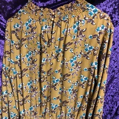 カラシ良品花柄ワンピースＬの画像