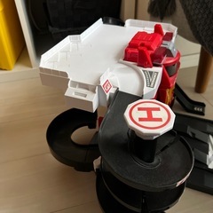 無線でピピッと出動指令！変形ファイヤーステーション （ノンスケール トミカタウン ）の画像