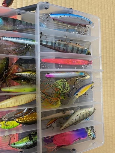 福袋・半額ポスター - クリーニング屋さん専用の通 激安】ブラックバス・シーバス等釣り引退フルセット (＋N) 竜野 ルアー用品
