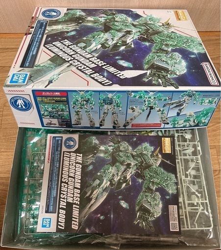 新品 MG 1/100 ガンダムベース限定 ユニコーンガンダム 光の結晶