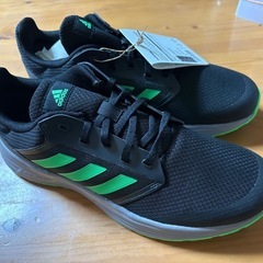 adidas靴新品！