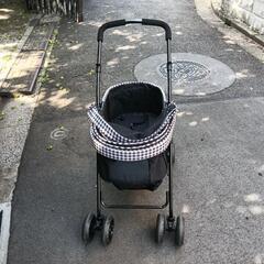 美品犬用ベビーカーの画像