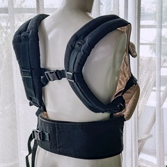 抱っこ紐 エルゴベビーの画像